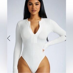 Naked Wardrobe Long Sleeve Bodysuit 🤍